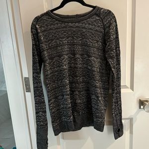 Men’s Lululemon Grey Top